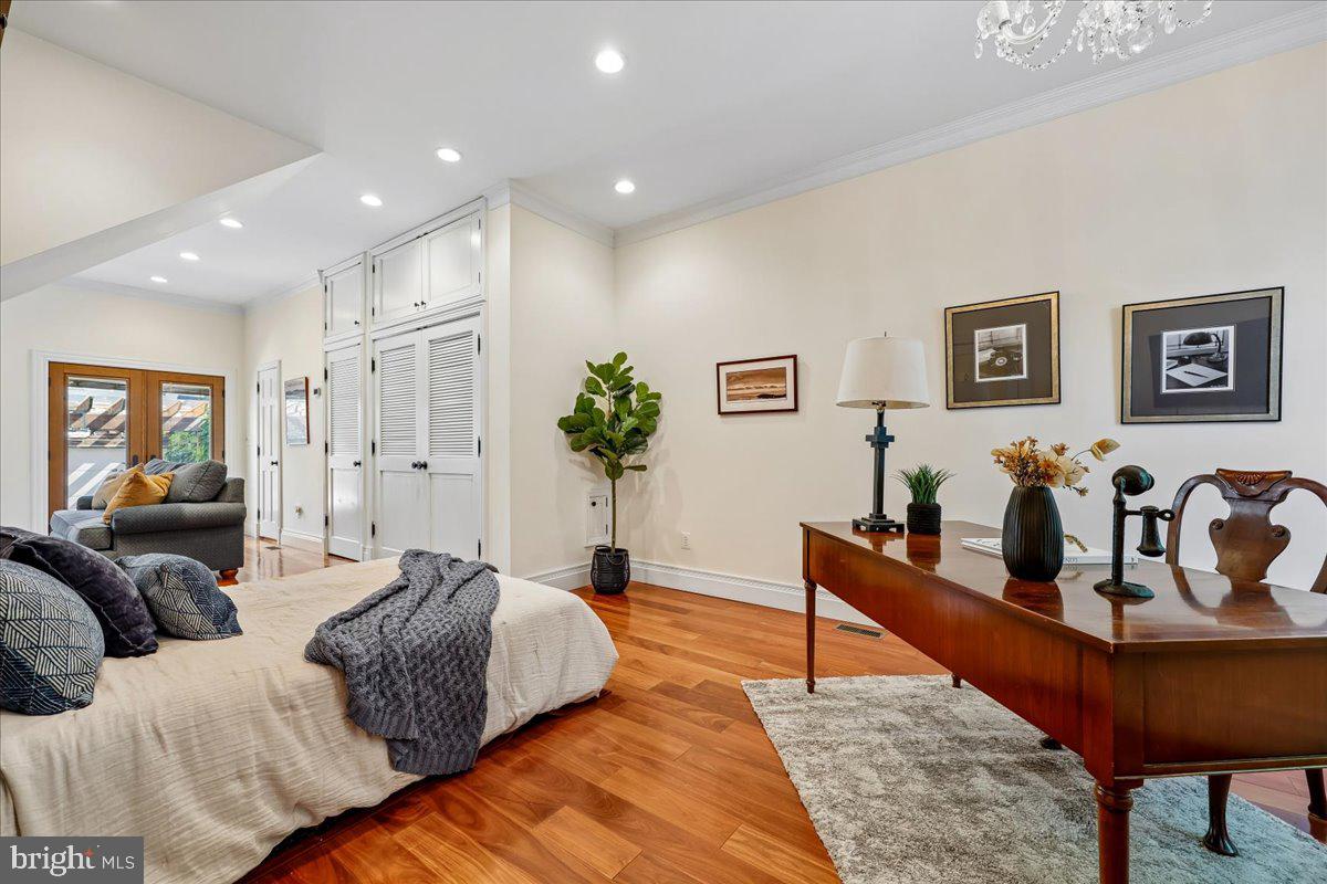 126 E Street Southeast Washington, DC 20003 - Photo 26 of 38
