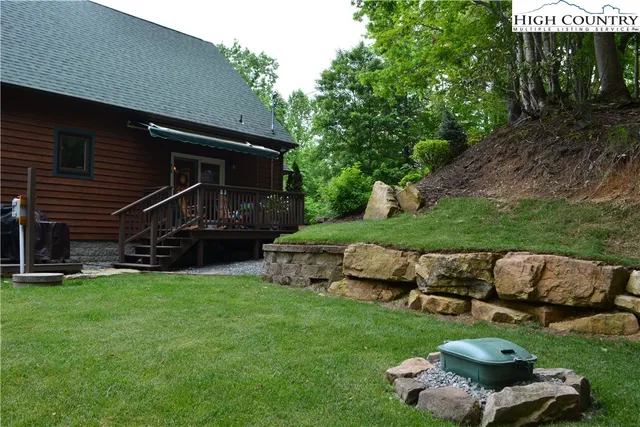 $599,000 | 394 Hummingbird Lane, Elk Park, NC 28622