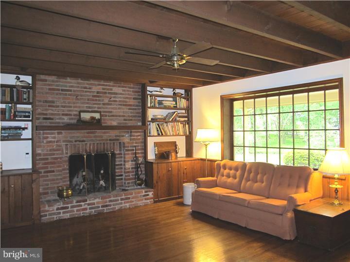1413 Township Line Road Ambler, PA 19002 - Photo 10 of 25 Family Room