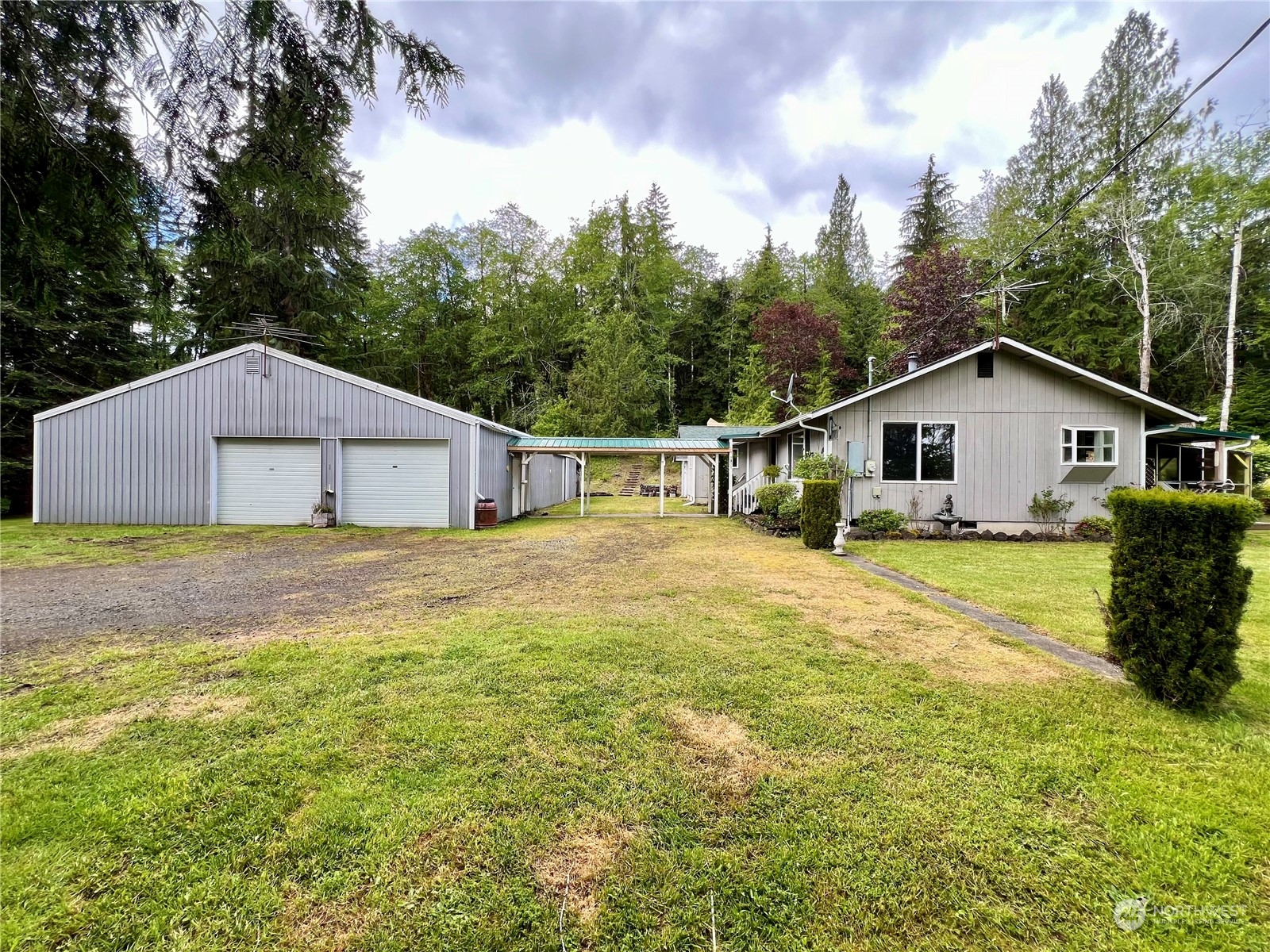 1900 West Highland Road Shelton, WA 98584 - Photo 1 of 40 Gallery Image 1