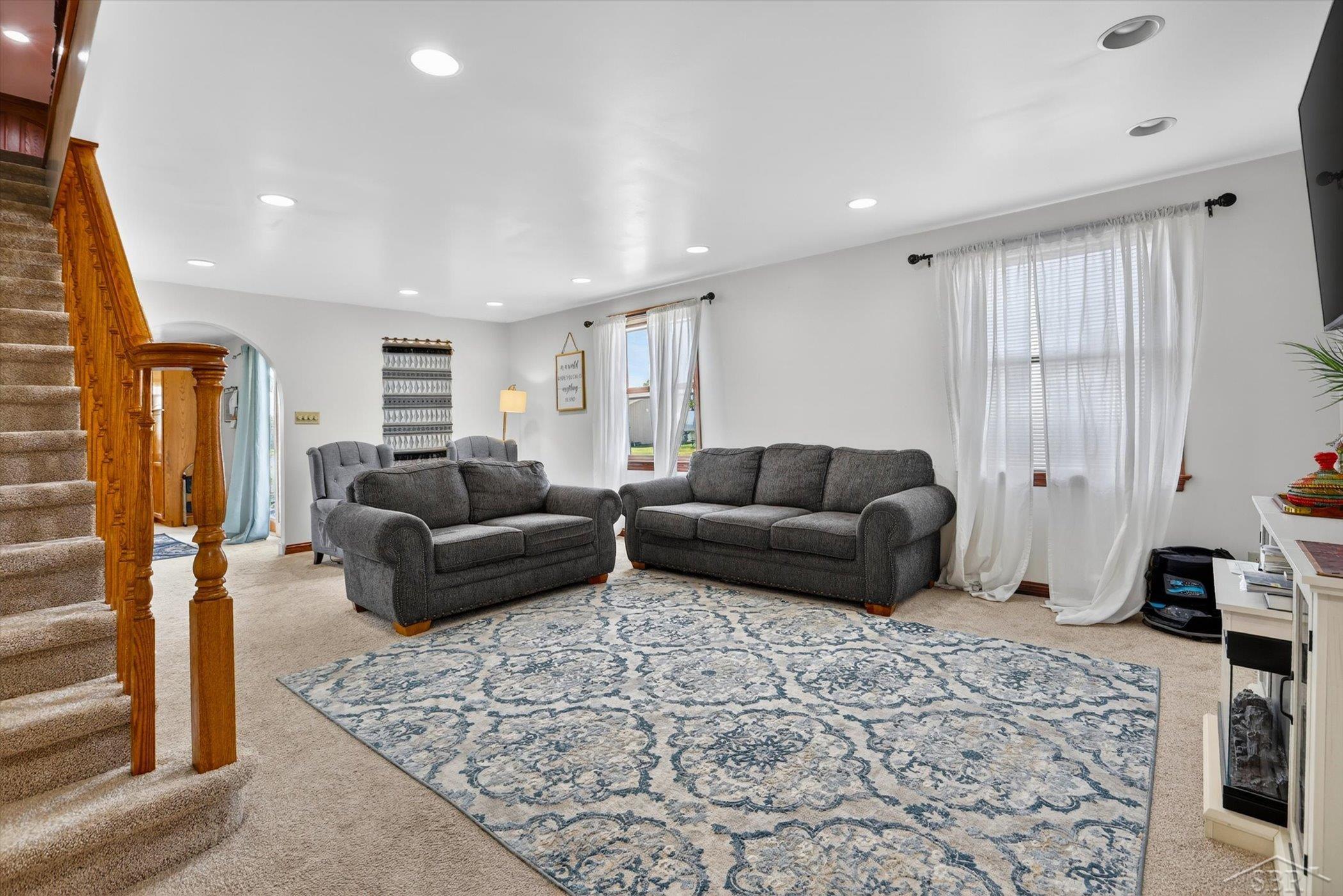 304 South 5th Street Sebewaing, MI 48759 - Photo 4 of 25