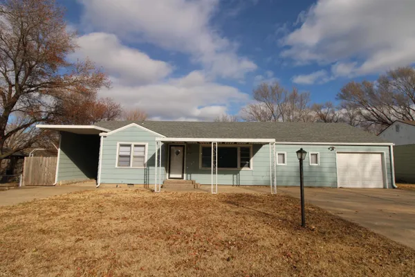 $140,000 | 1420 Lawndale Avenue, El Dorado, KS 67042