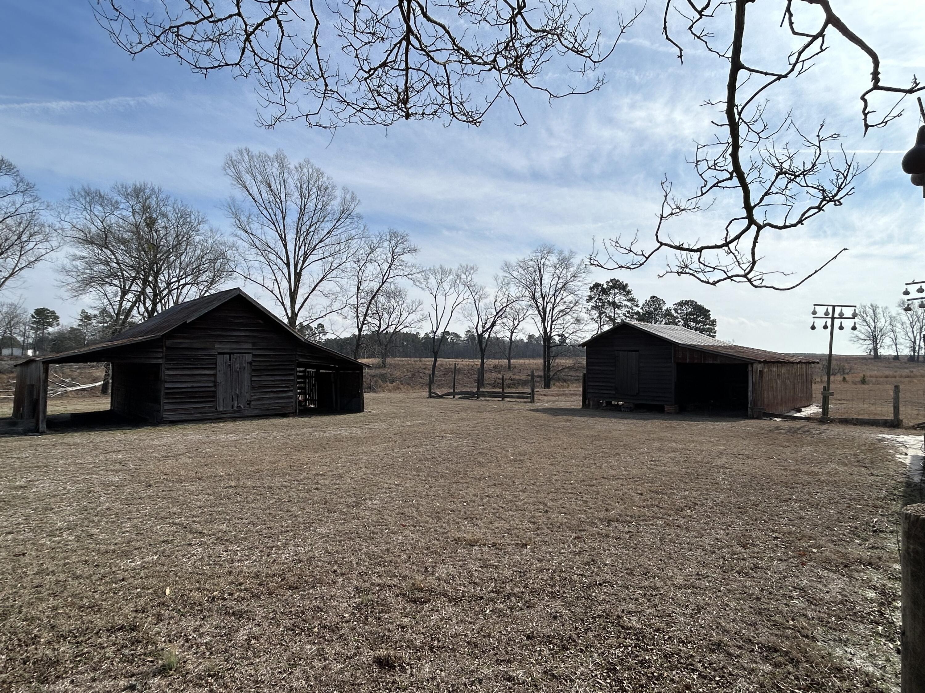 369 Sweet Bay Road St. Matthews, SC 29135 - Photo 12 of 12 IMG_0840