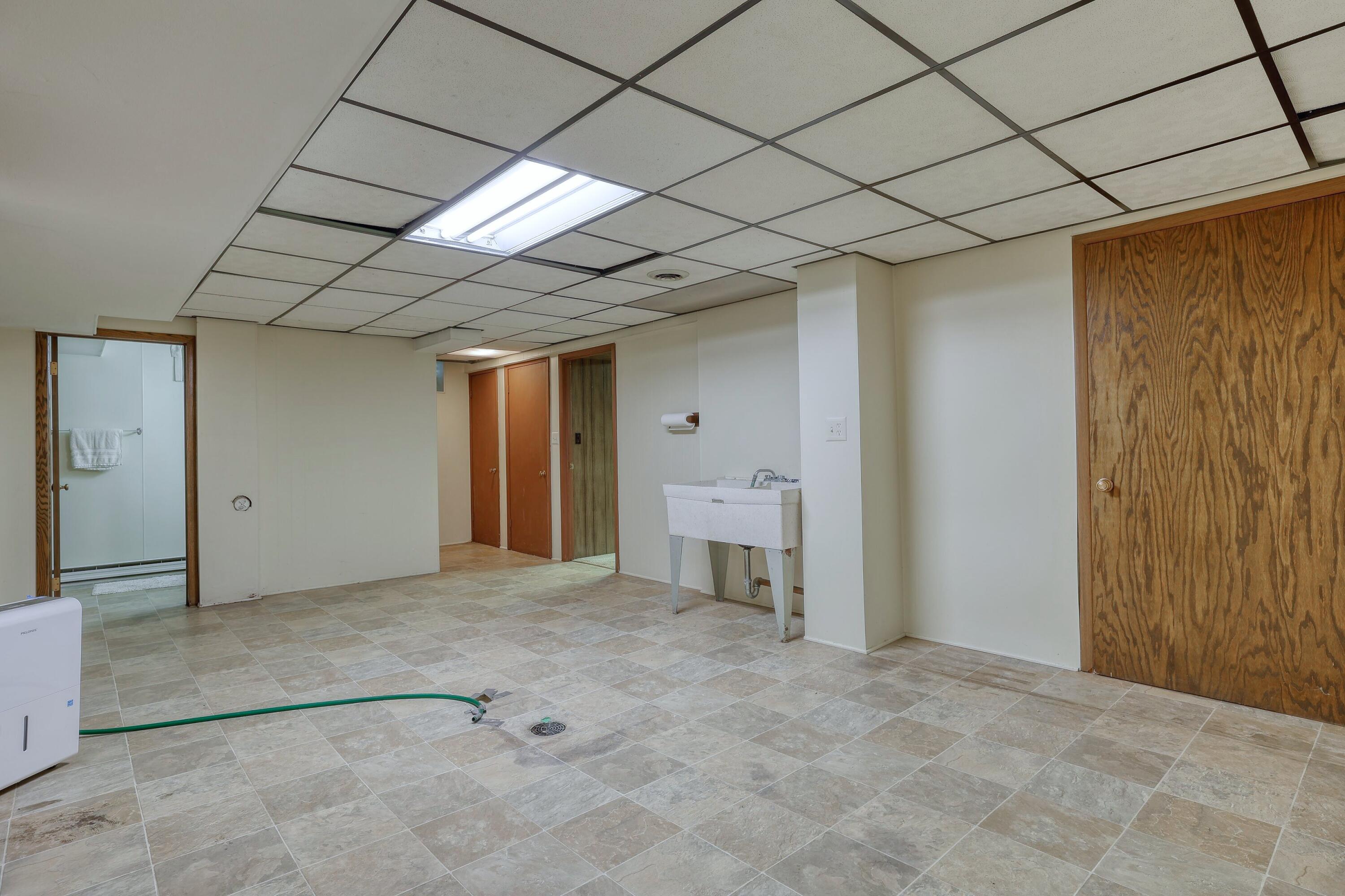 3910 Fresno Road Brookfield, WI 53045 - Photo 30 of 47 Lower Level
