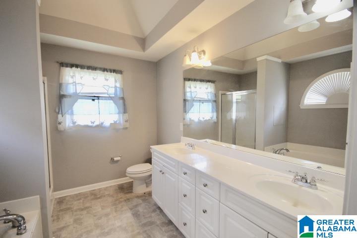 1042 Emerald Ridge Drive Calera, AL 35040 - Photo 14 of 24