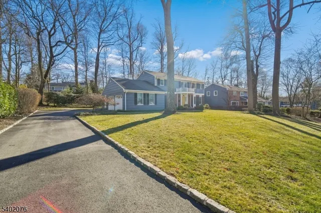 $1,150,000 | 46 Coolidge Drive, Berkeley Heights, NJ 07922