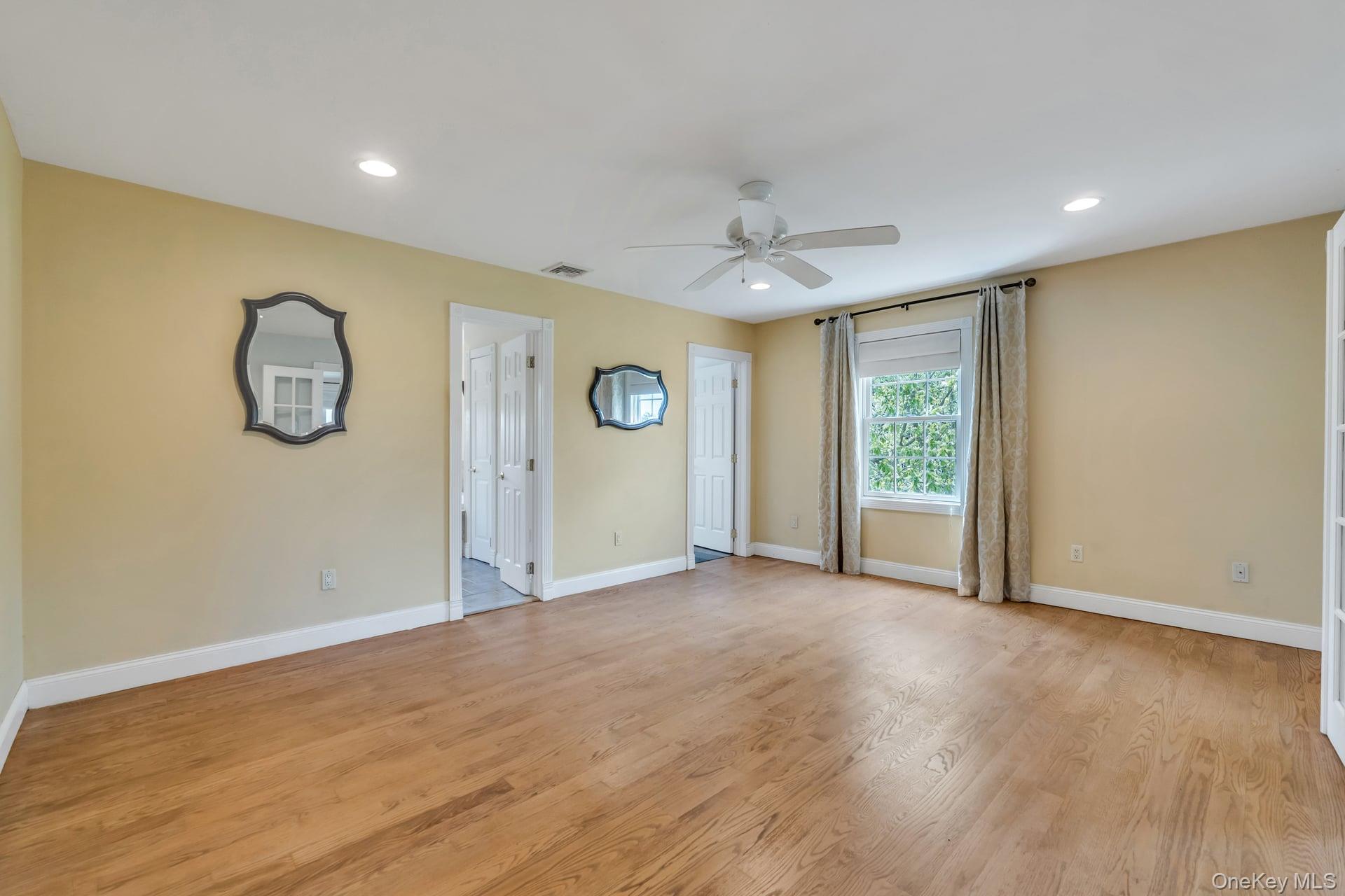 506 Moriches-Middle Island Road Manorville, NY 11949 - Photo 34 of 50