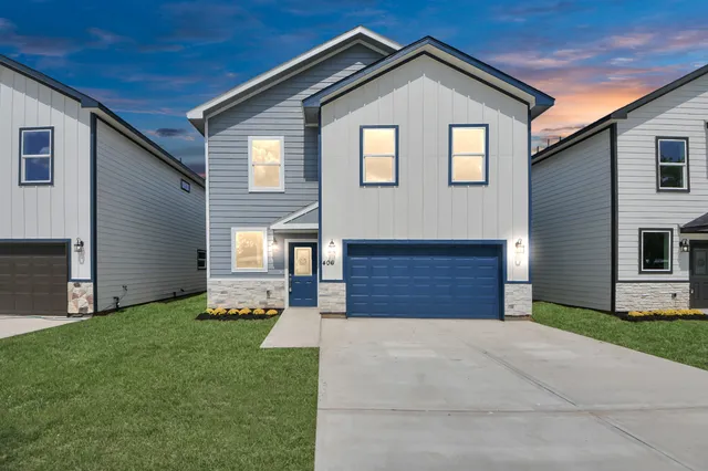 $1,950 | 406 North 4th Street, Beasley, TX 77417