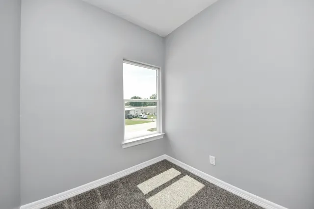 $1,950 | 406 North 4th Street, Beasley, TX 77417