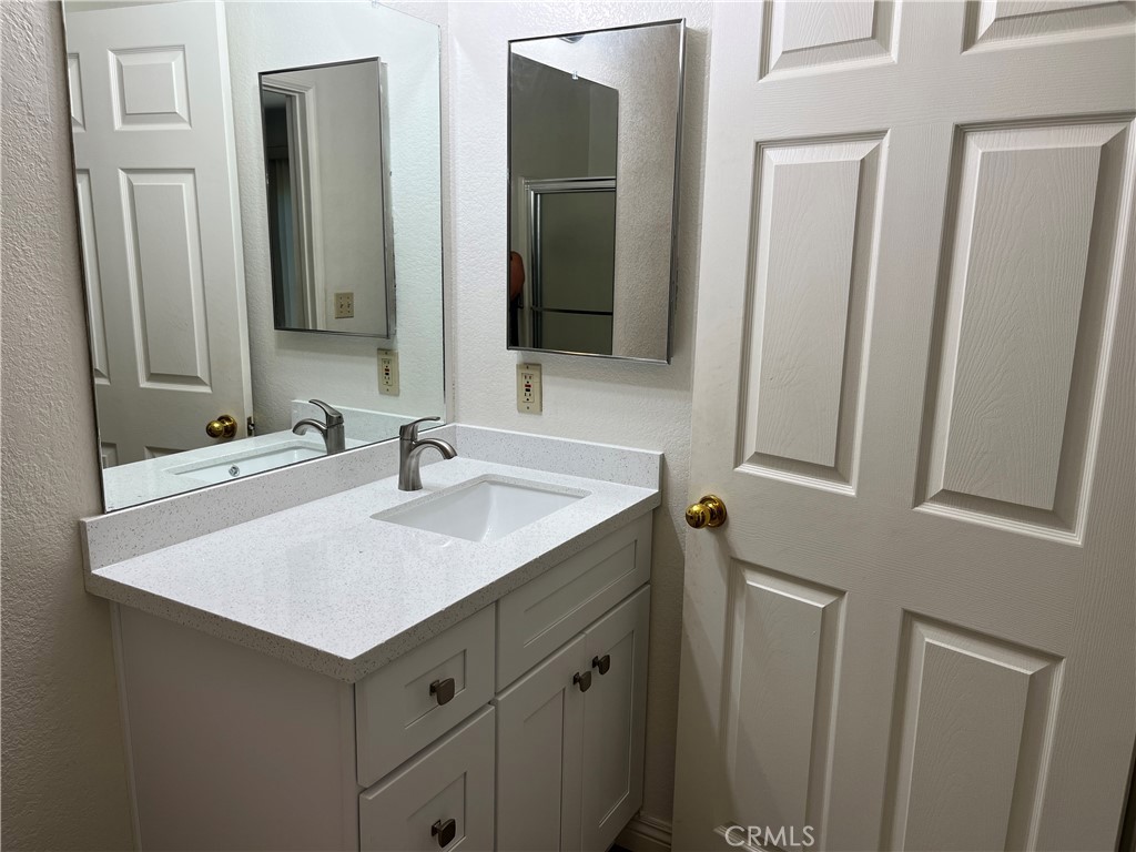 926 Essex Road San Dimas, CA 91773 - Photo 20 of 45 Bathroom in Main Bedroom Downstairs