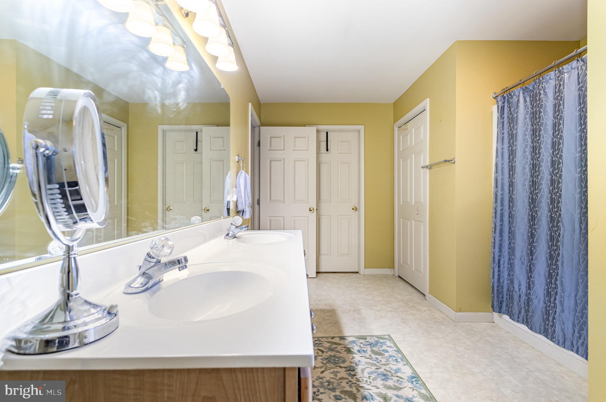 7160 Hershey Road Spring Grove, PA 17362 - Photo 15 of 39