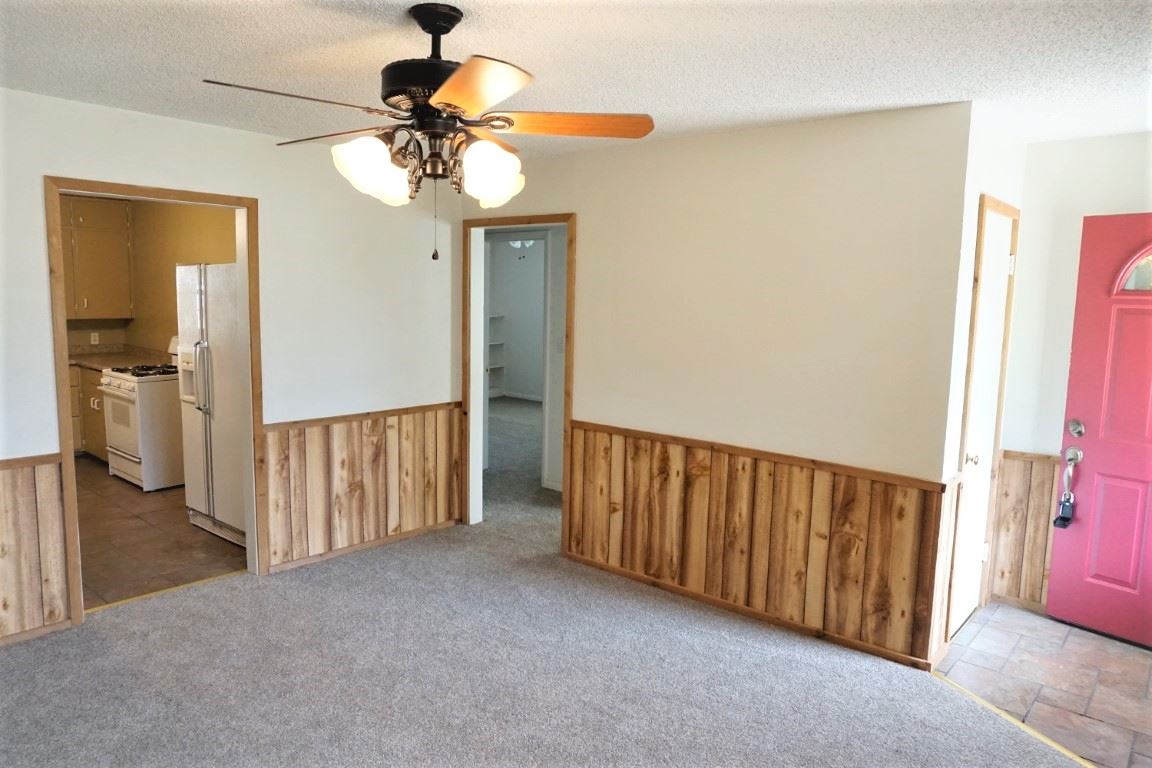 1405 Ivanhoe Street Perry, OK 73077 - Photo 4 of 29 Gallery Image 4