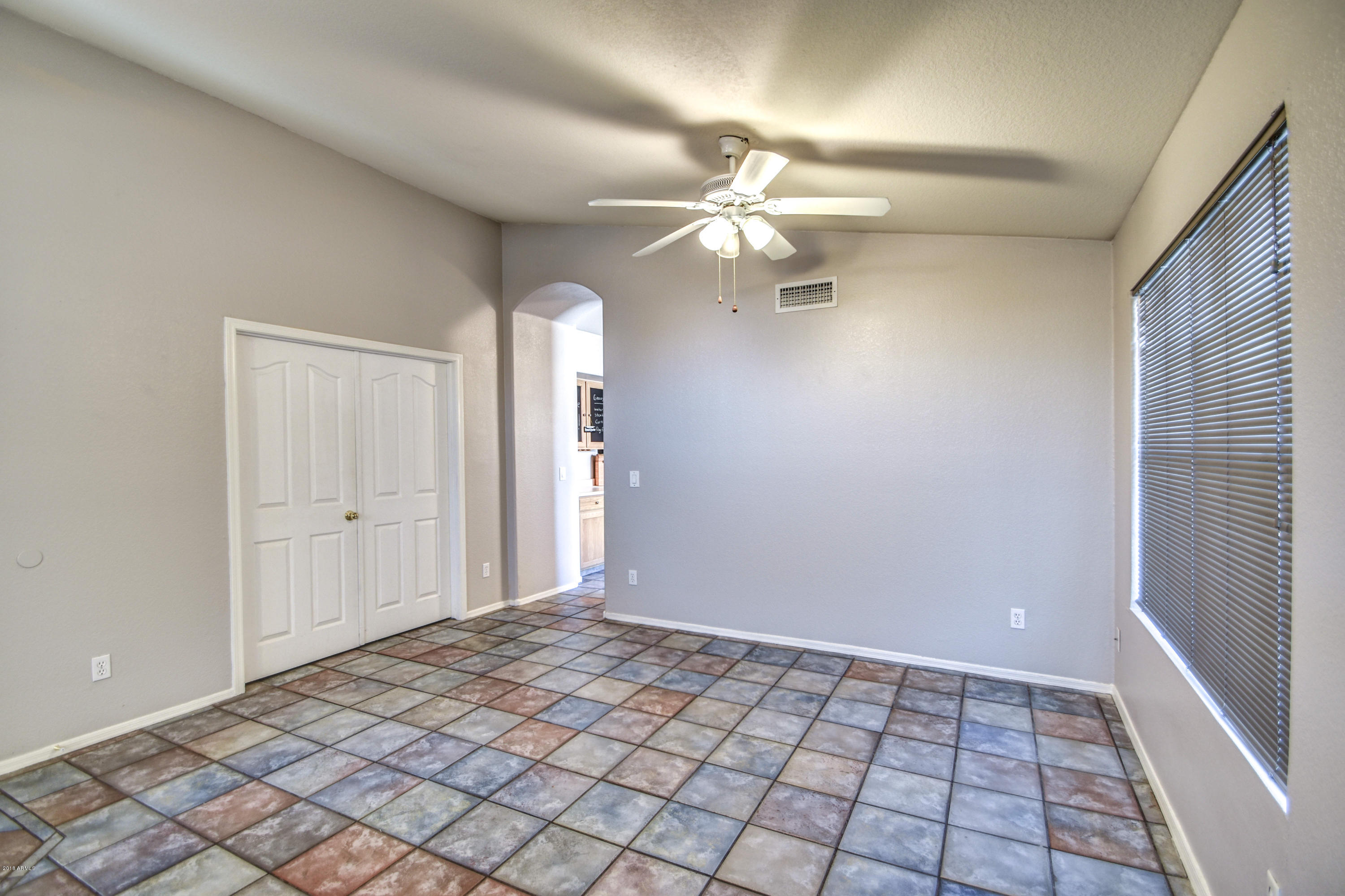 92 South Sandstone Street Gilbert, AZ 85296 - Photo 16 of 59 DINING 3
