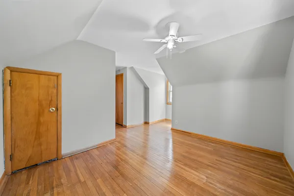 $2,000 | 11 South Church Street, Elkhorn, WI 53121