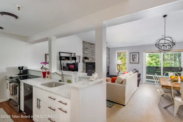 $1,450,000 | 3946 South Lake Creek Drive, Unit A6, Wilson, WY 83014