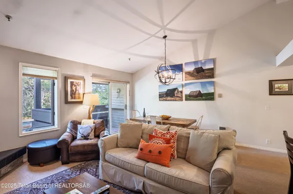 $1,450,000 | 3946 South Lake Creek Drive, Unit A6, Wilson, WY 83014