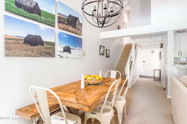 $1,585,000 | 3946 South Lake Creek Drive, Unit A6, Wilson, WY 83014