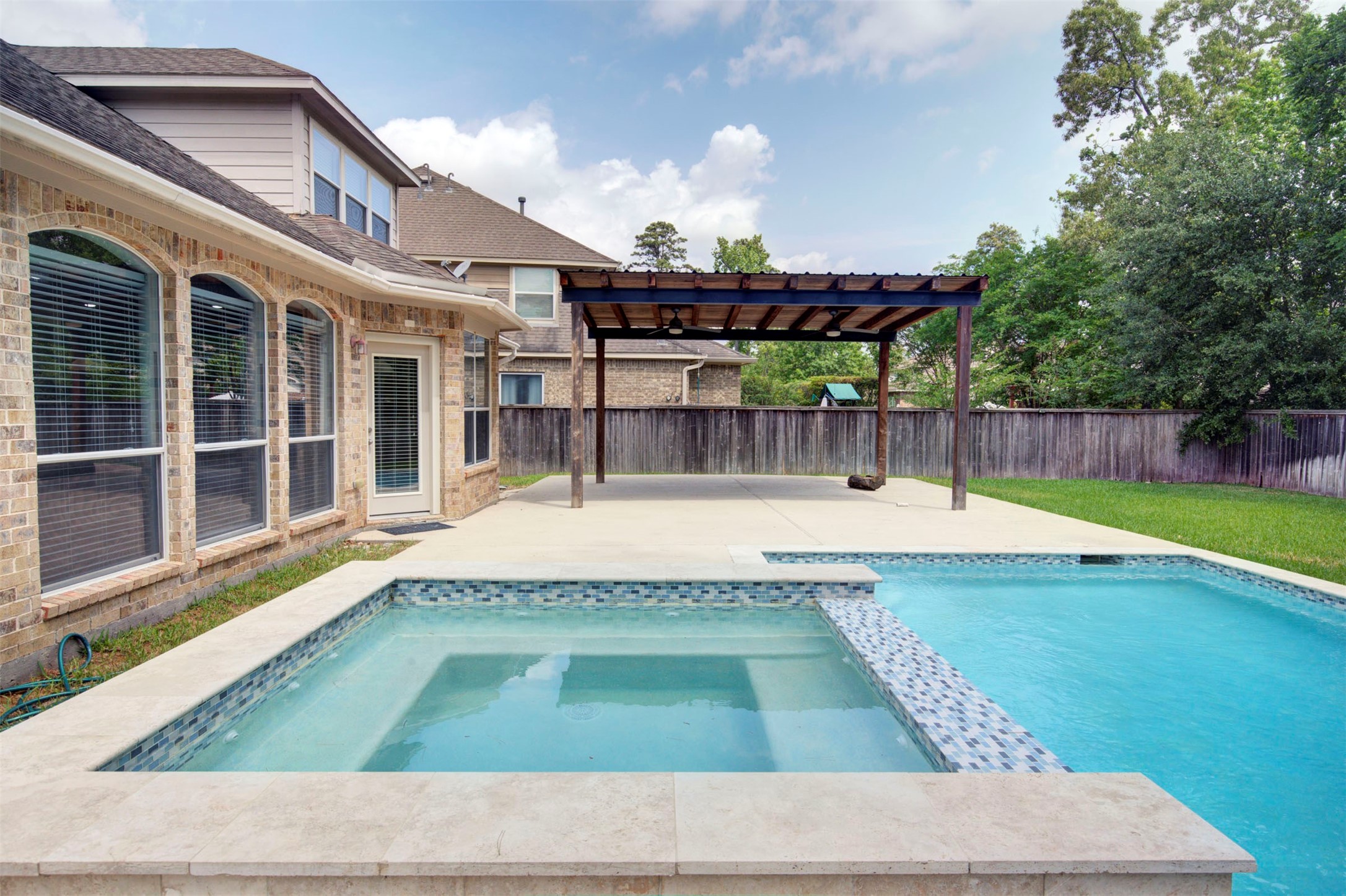 10 Chippewa Trail Spring, TX 77389 - Photo 41 of 46 Pool