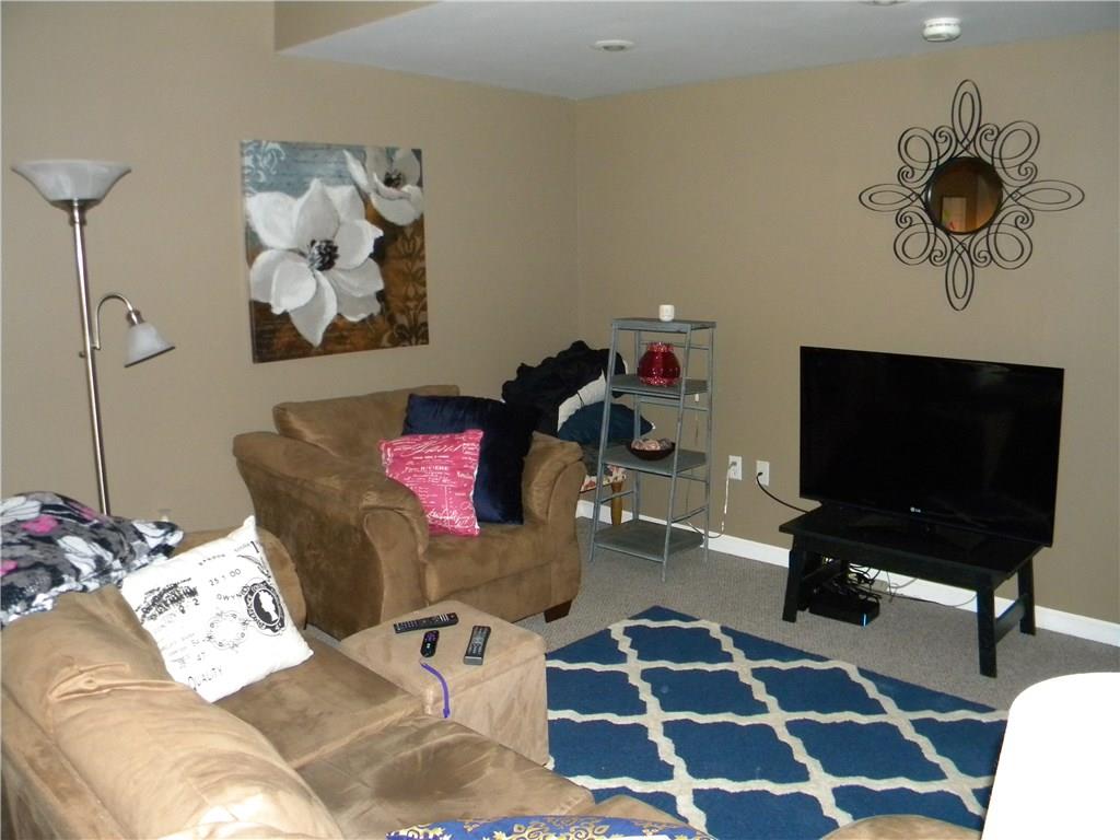 121 South 12th Street South Side, PA 15203 - Photo 14 of 18 Second Floor Living Room