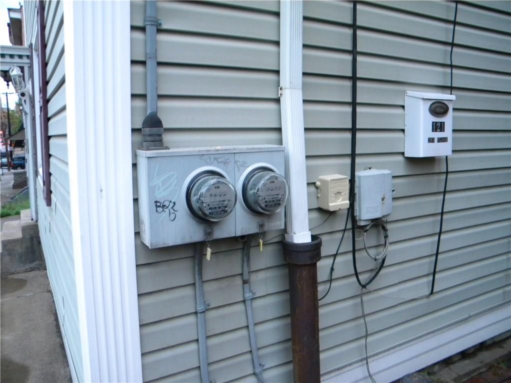 121 South 12th Street South Side, PA 15203 - Photo 7 of 18 Exterior Side