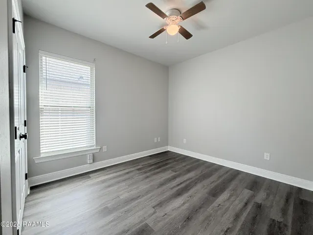 $2,100 | 205 Caillou Grove Road, Youngsville, LA 70592