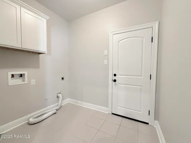 $2,100 | 205 Caillou Grove Road, Youngsville, LA 70592