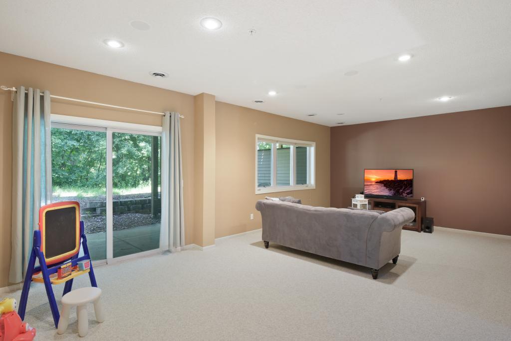 17848 Townline Road Minnetonka, MN 55345 - Photo 17 of 23 Gallery Image 17