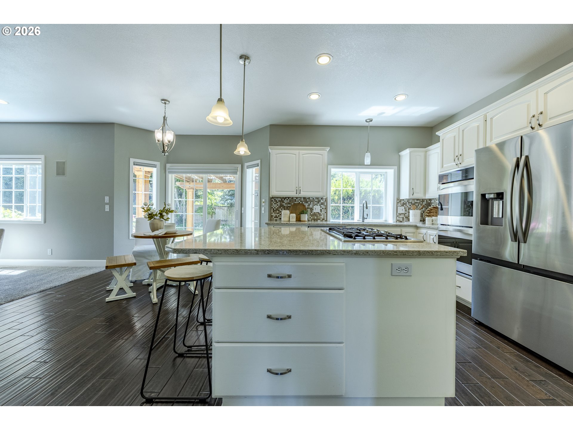 3394 Hampton Way Eugene, OR 97401 - Photo 16 of 46