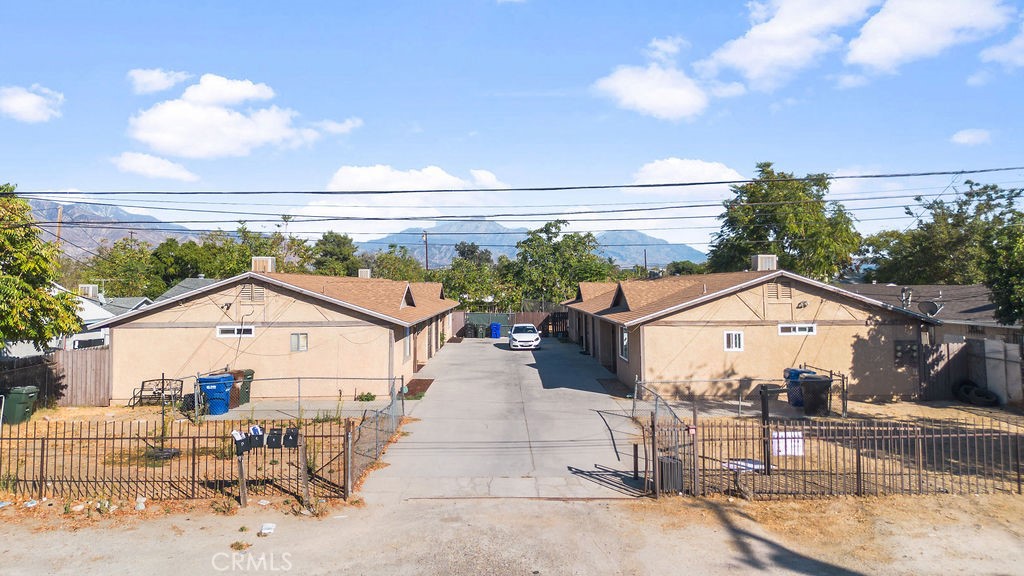 7771 McKinley Avenue Highland, CA 92410 - Photo 12 of 22 a view of a terrace with sitting area