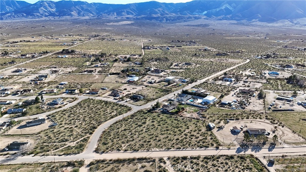 723 Clark Road Lucerne Valley, CA 92356 - Photo 5 of 11