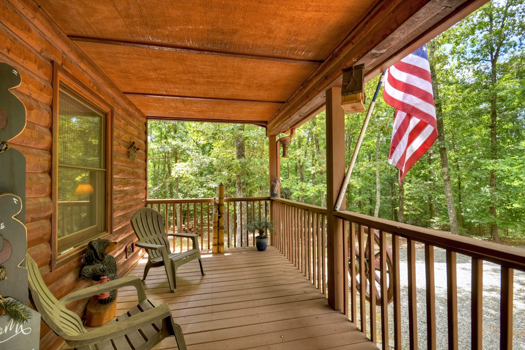 1044 Boulder Crk Road Murphy, NC 28906 - Photo 15 of 38 a balcony with chairs