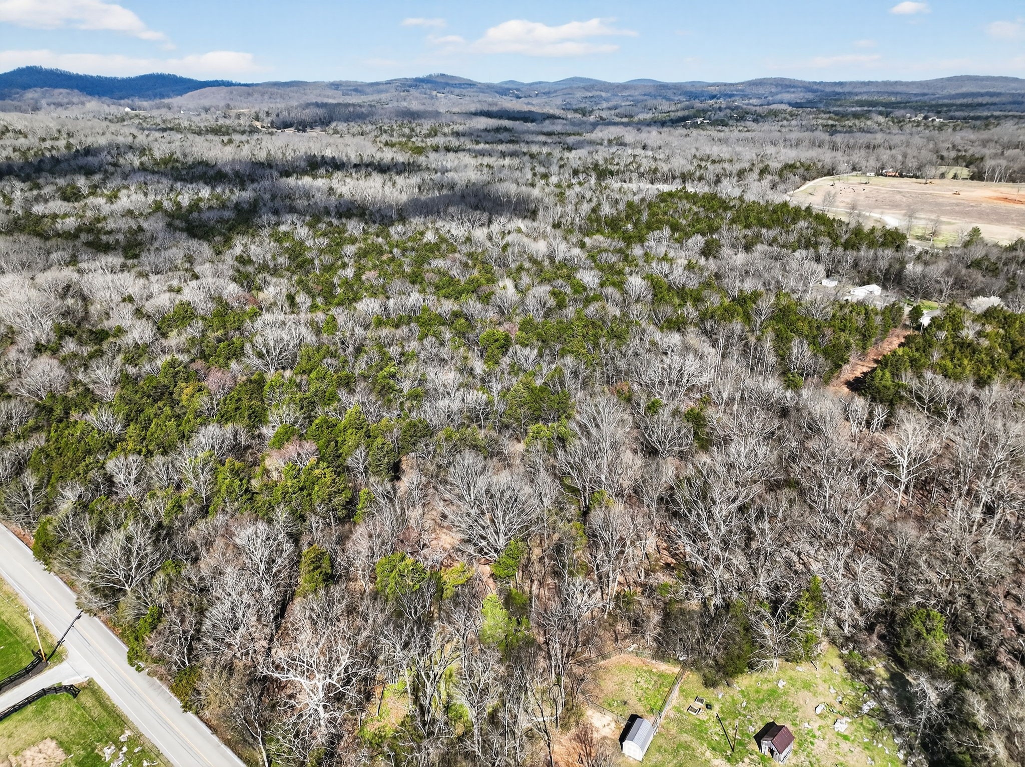 0 Spanntown Road Arrington, TN 37014 - Photo 13 of 14 a view of a city with a mountain