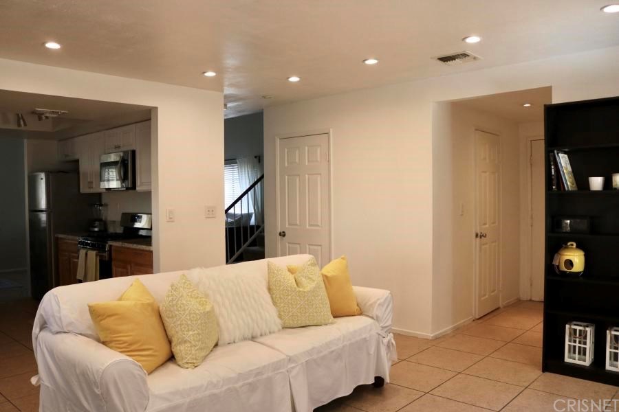 38743 Juniper Tree Road Palmdale, CA 93551 - Photo 6 of 22 Gallery Image 6