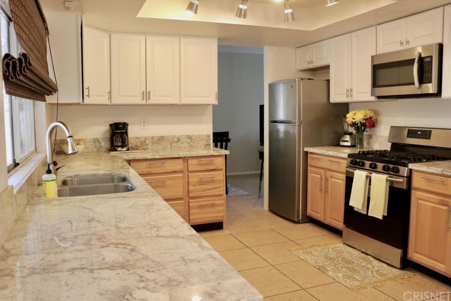 38743 Juniper Tree Road Palmdale, CA 93551 - Photo 8 of 22 Gallery Image 8