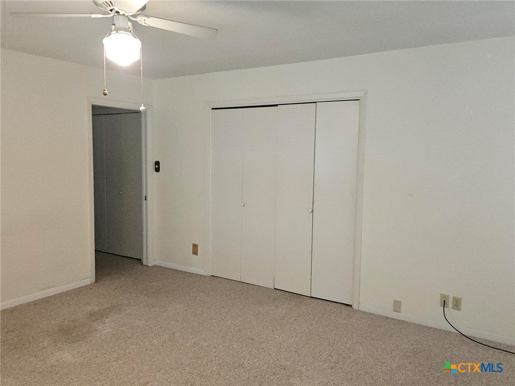601 North Rhomberg Street Burnet, TX 78611 - Photo 34 of 42 a view of an empty room