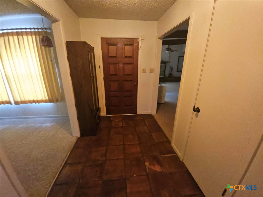 601 North Rhomberg Street Burnet, TX 78611 - Photo 9 of 42