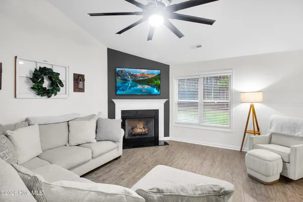 $335,000 | 334 Station House Road, New Bern, NC 28562