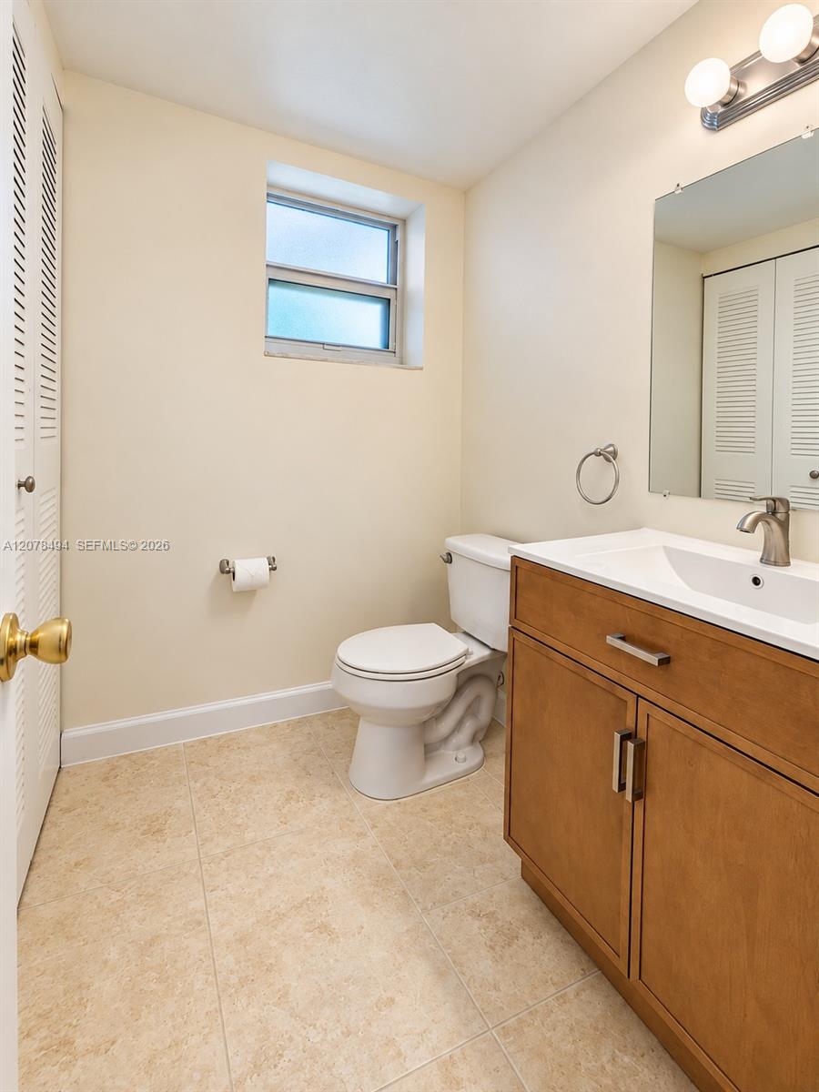 3396 Foxcroft Road, Unit 316 Miramar, FL 33025 - Photo 9 of 19 Gallery Image 9