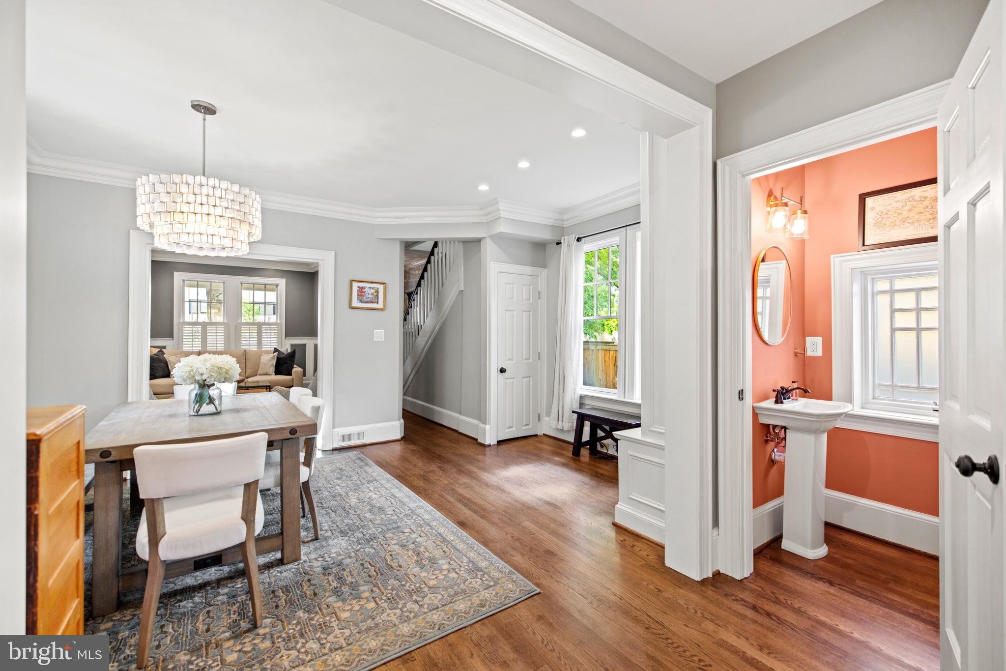 5212 MacArthur Boulevard Northwest Washington, DC 20016 - Photo 16 of 58