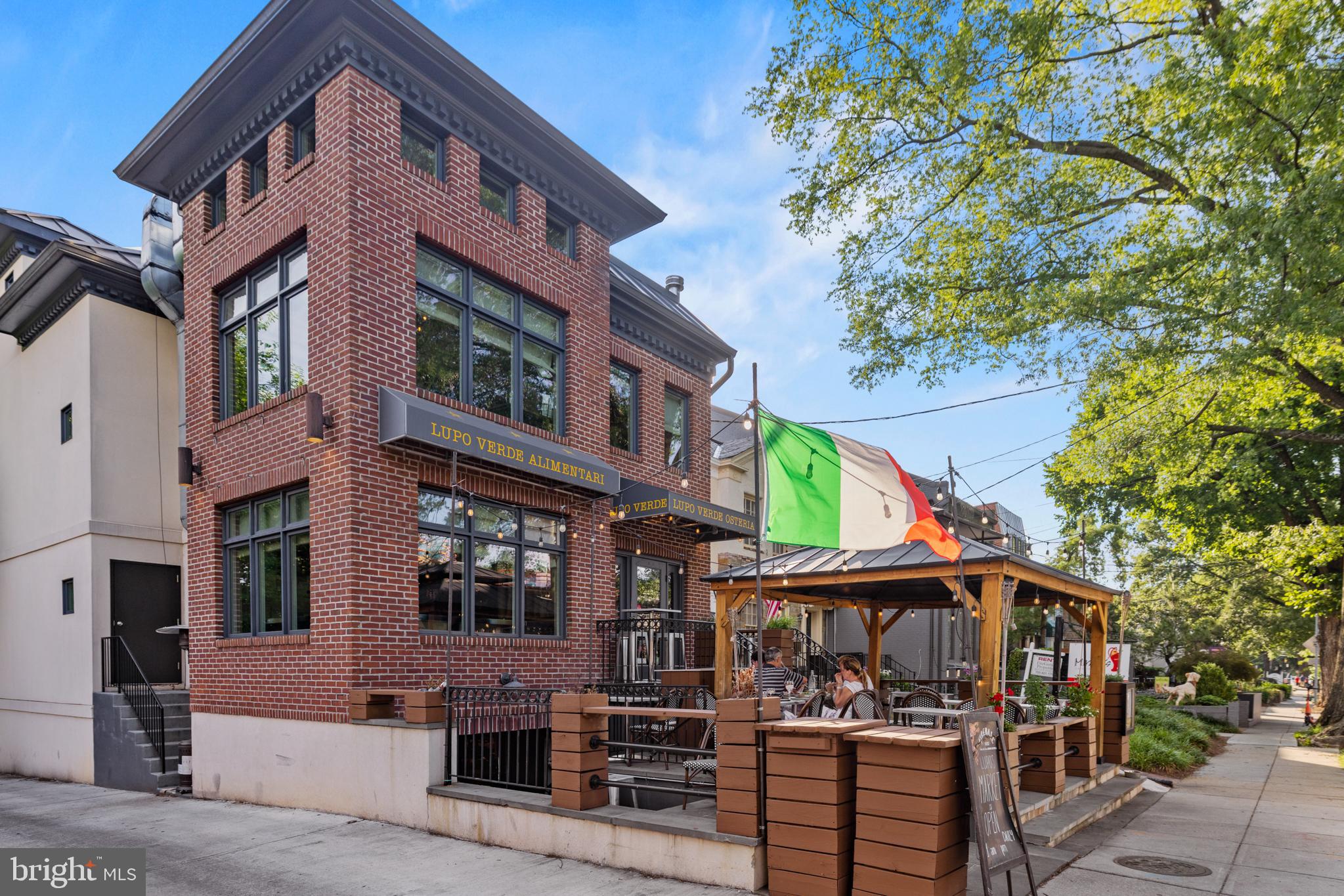 5212 MacArthur Boulevard Northwest Washington, DC 20016 - Photo 58 of 58