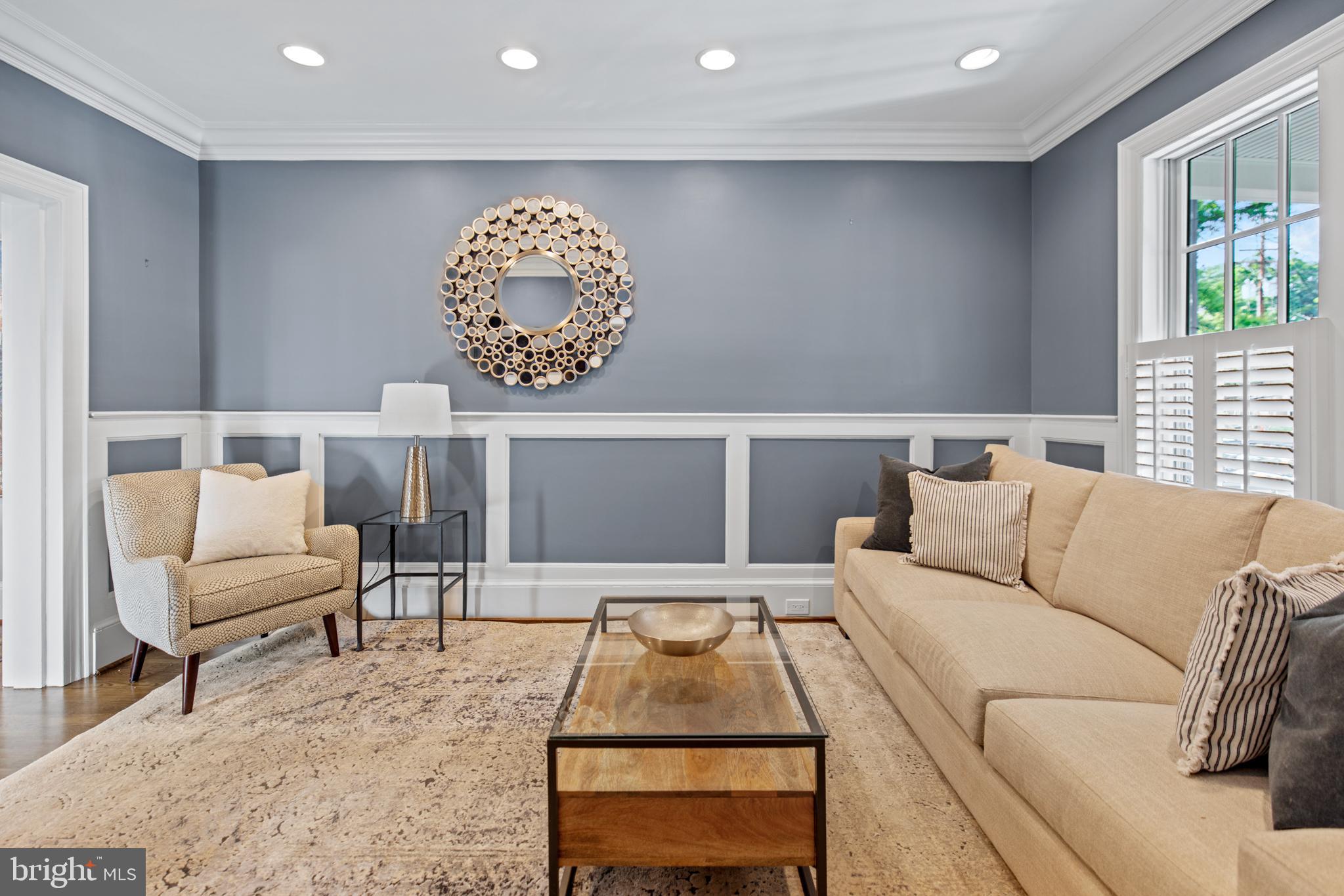 5212 MacArthur Boulevard Northwest Washington, DC 20016 - Photo 9 of 58