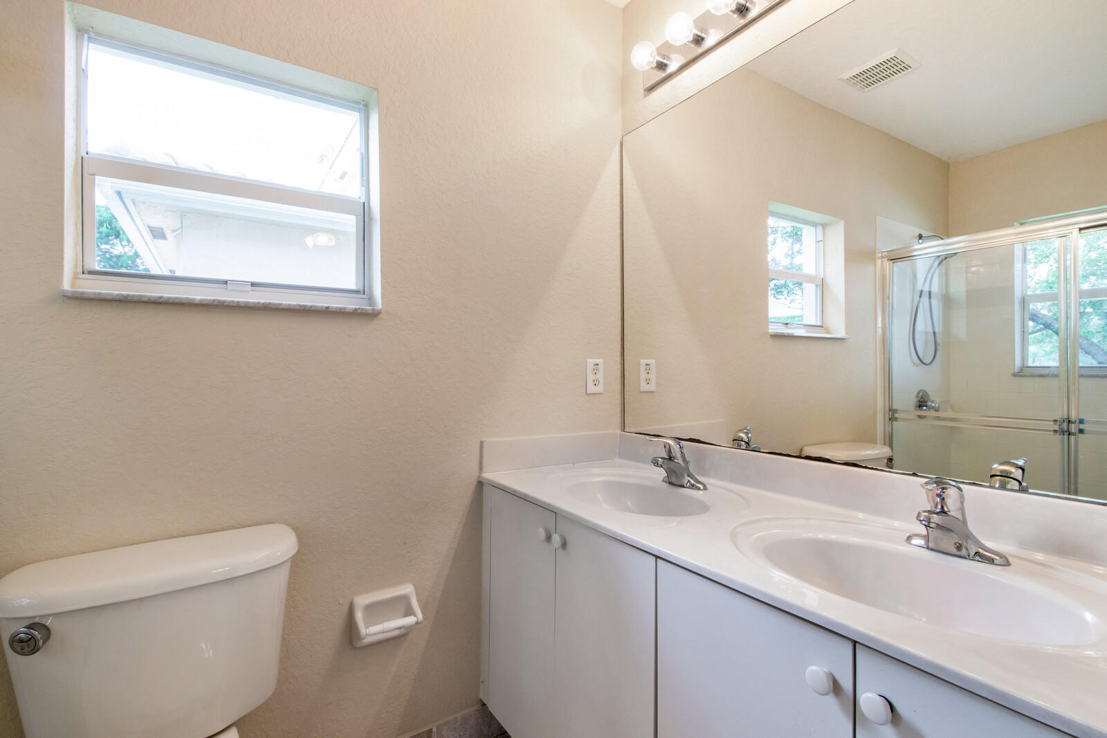 6063 Adriatic Way Greenacres, FL 33413 - Photo 21 of 33 Master Bathroom