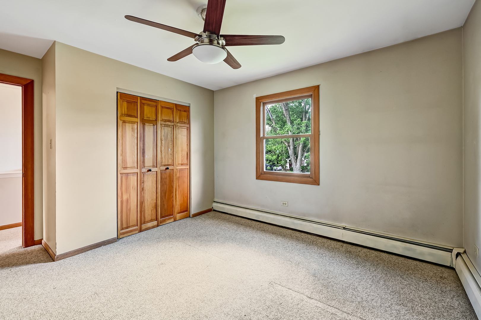 3007 Lincoln Road Oak Brook, IL 60523 - Photo 16 of 25 a view of an empty room with a window