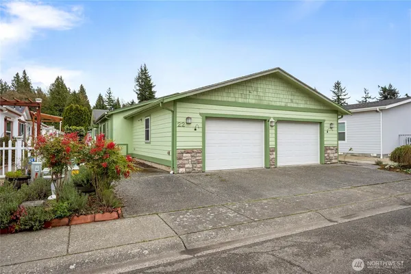 $325,000 | 6350 Portal Way, Unit 22, Ferndale, WA 98248
