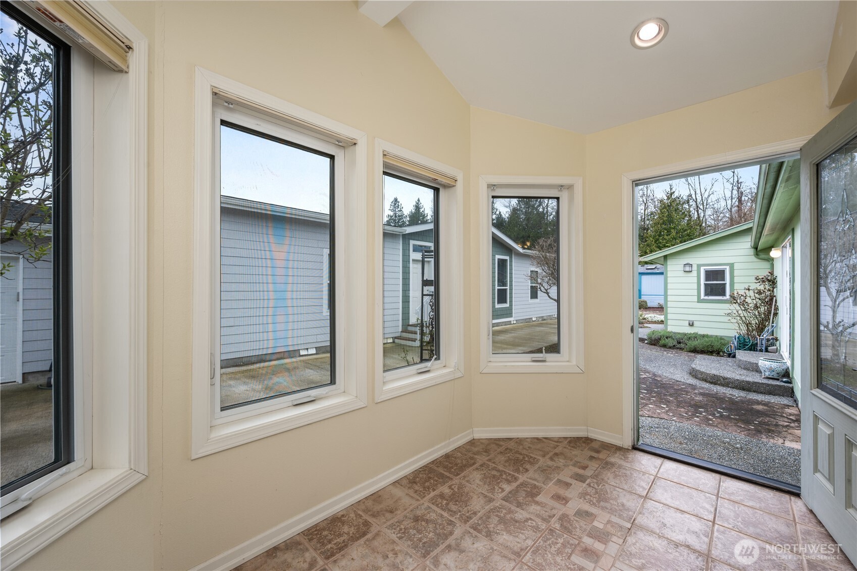 6350 Portal Way, Unit 22 Ferndale, WA 98248 - Photo 20 of 32