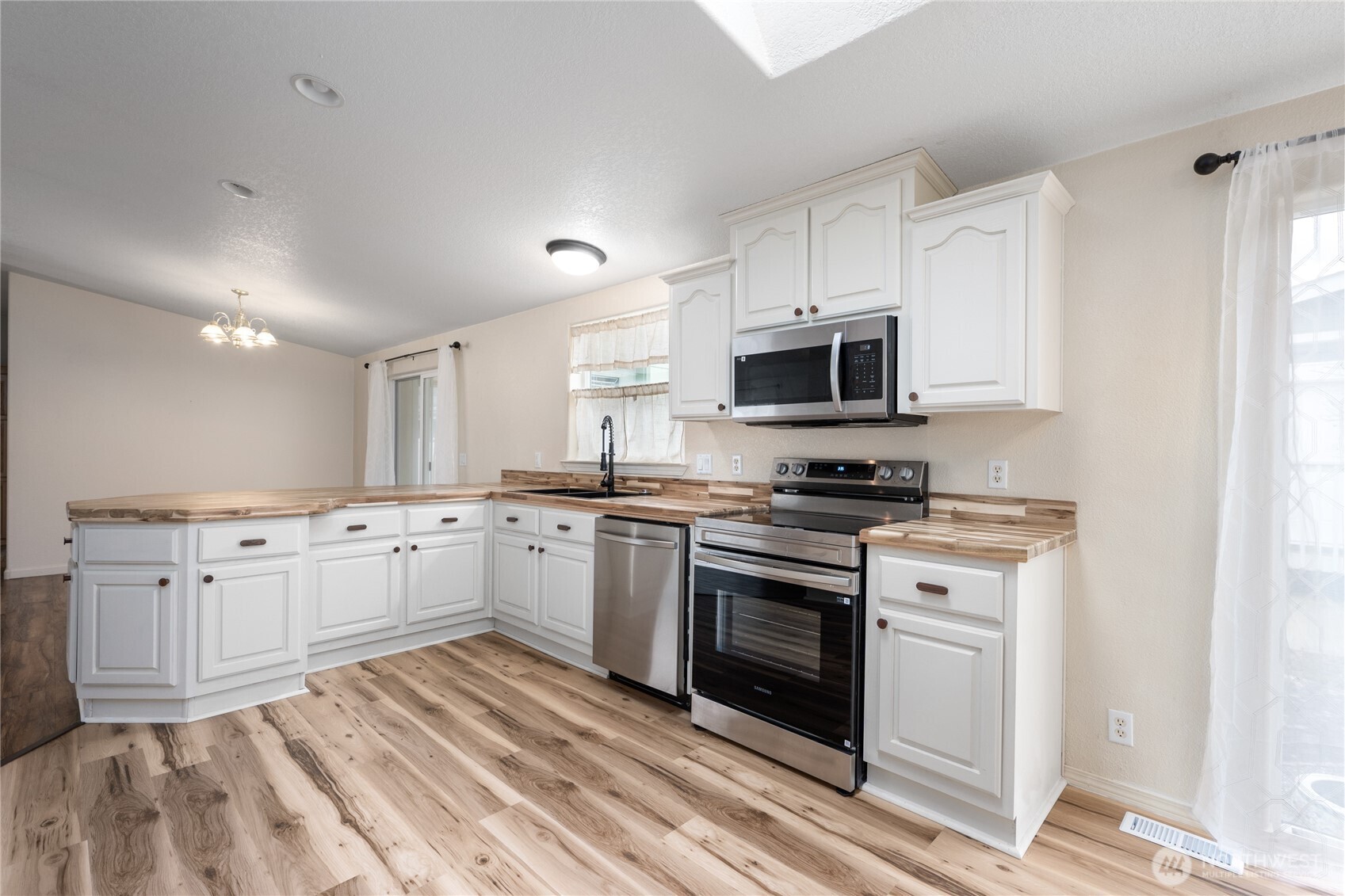 6350 Portal Way, Unit 22 Ferndale, WA 98248 - Photo 7 of 32