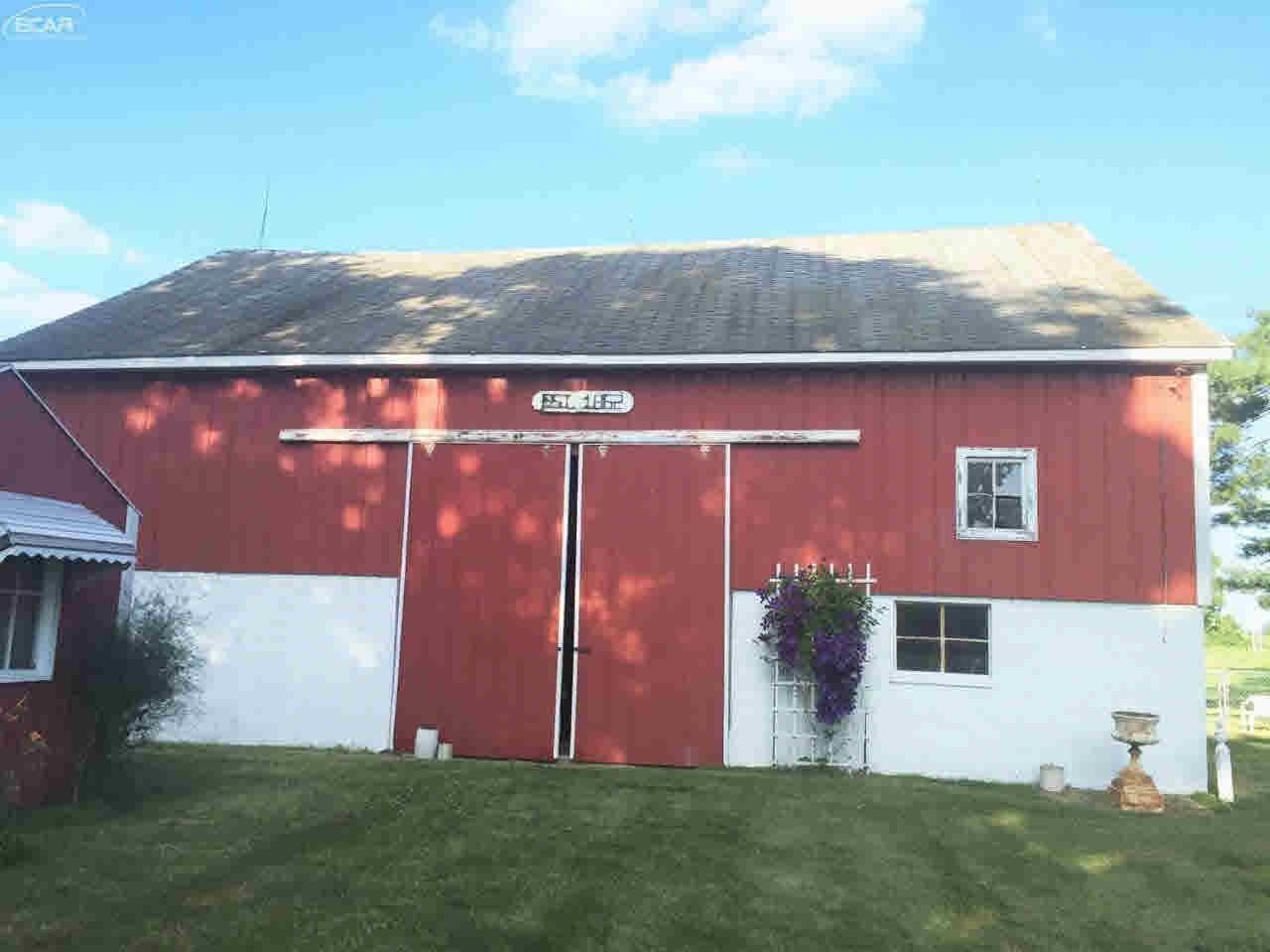 11228 North Center Road Clio, MI 48420 - Photo 23 of 48 21186297-22.JPG