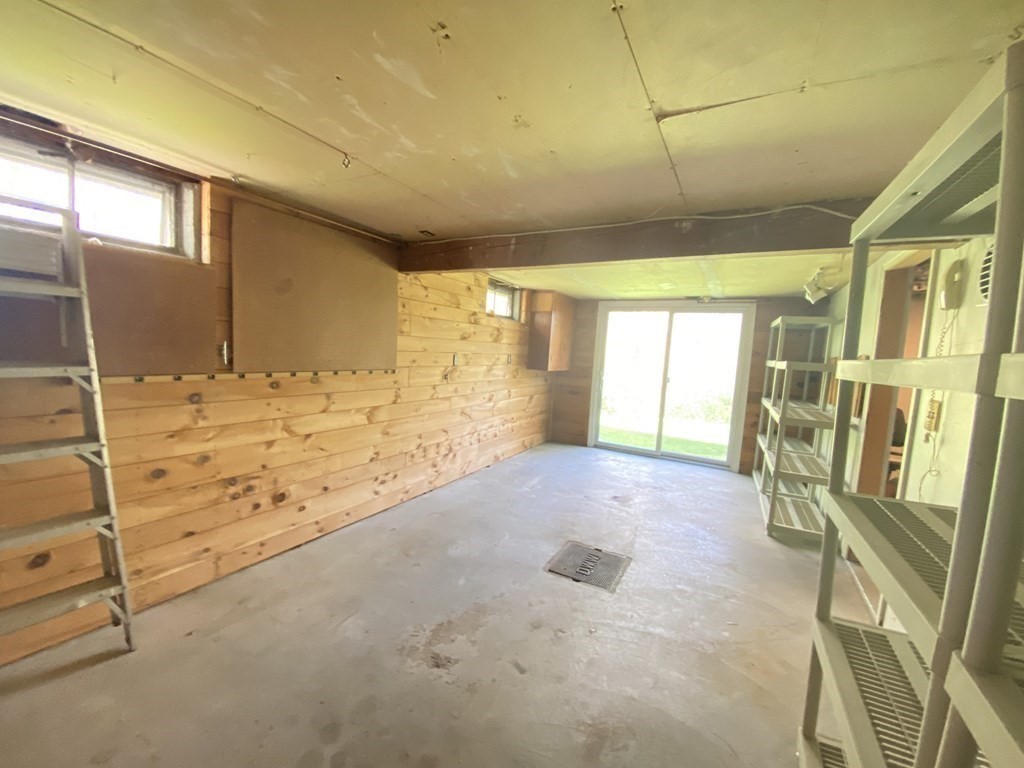 117 Rock O'Dundee Road Dartmouth, MA 02748 - Photo 22 of 24 a view of an empty room