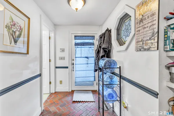 $619,000 | 256 Nichols Avenue, Shelton, CT 06484