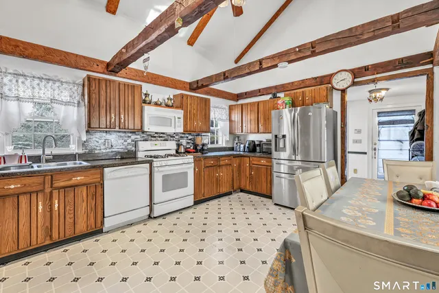 $625,000 | 256 Nichols Avenue, Shelton, CT 06484